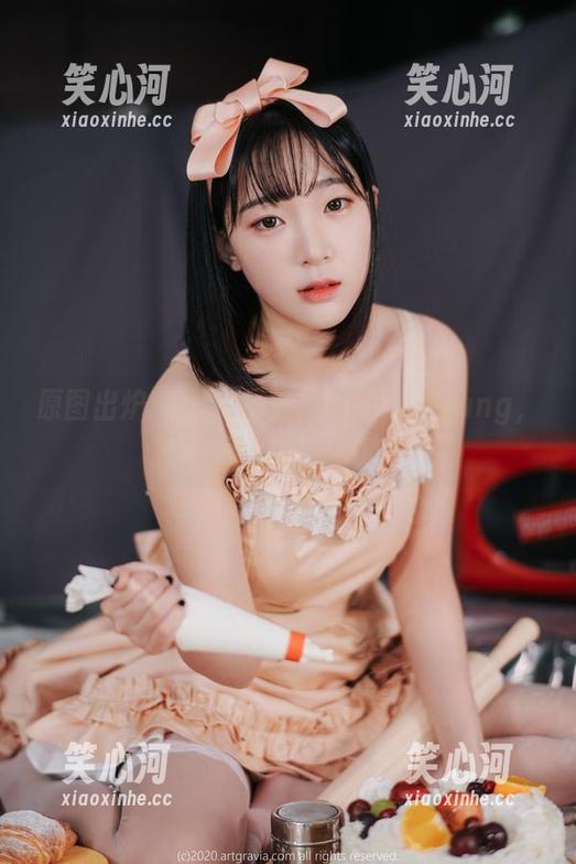 原图出炉：9月2号的Kang Inkyung，不可思议的样子